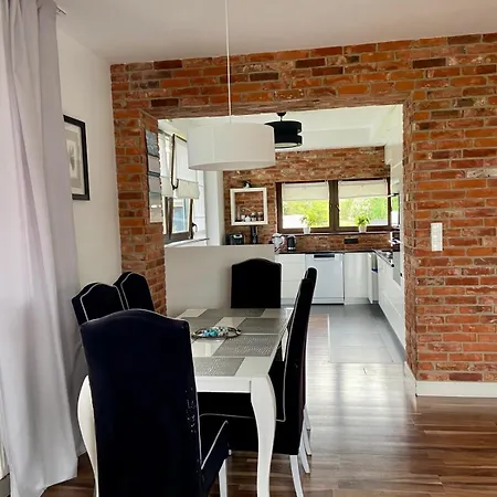 Quarto em Acomodações Particulares Goscinne Rewa