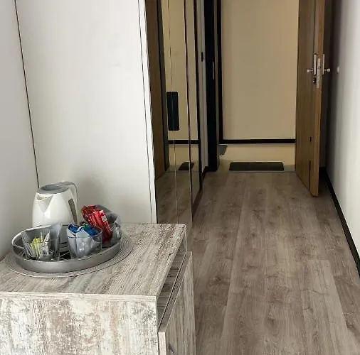 Δωμάτια σε οικογενειακή κατοικία Goscinne Rewa