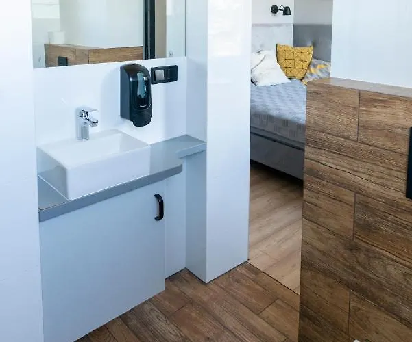 Δωμάτια σε οικογενειακή κατοικία Goscinne