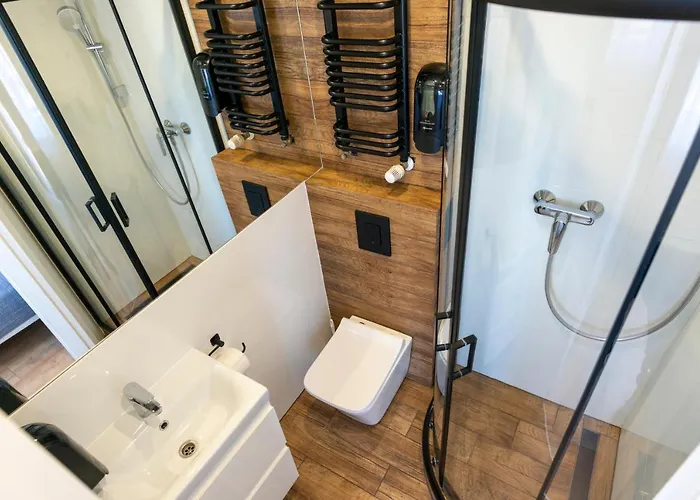 Δωμάτια σε οικογενειακή κατοικία Goscinne Rewa