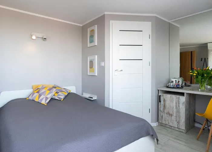 Δωμάτια σε οικογενειακή κατοικία Goscinne