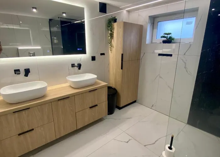 Goscinne Δωμάτια σε οικογενειακή κατοικία Rewa